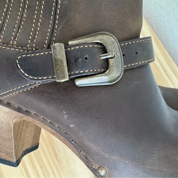 DANSKO Rhianna Clog Style Studded Belted Ankle Boot in Brown EU 37 / US 7