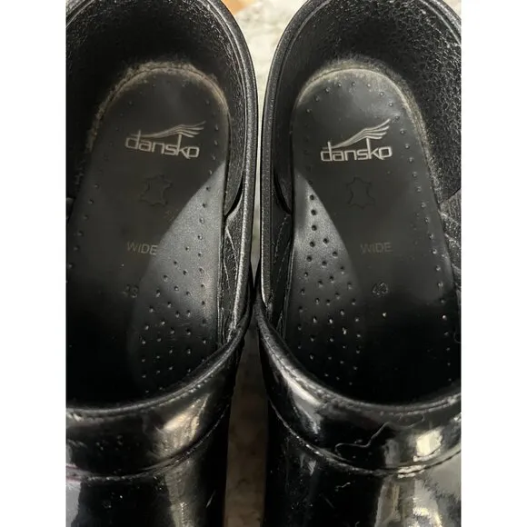 Dansko Shiny Black Clogs Slip On Mules - Size 43W
