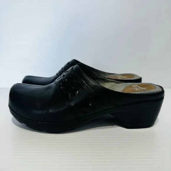Dansko Shyanne Black Leather Clogs Size 39