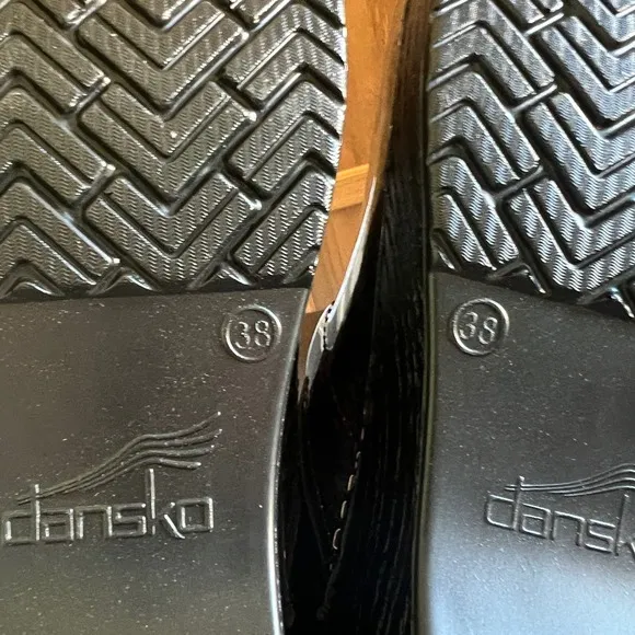 Dansko Size 38 Professional Clogs Metallic Ink Comfort Shoes NIB