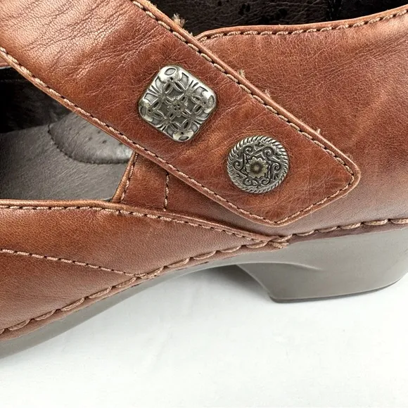 Dansko Tandy Mary Jane Clogs. Size EU 38. Brown Leather.