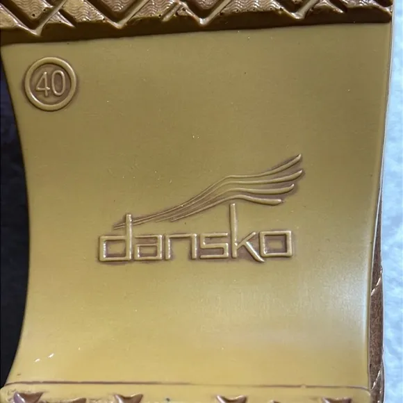 Dansko Twin Pro Clog Embroidered Leather Size 40 Dreams Adventure Tan Blue Boho
