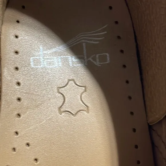 Dansko Twin Pro Clog Embroidered Leather Size 40 Dreams Adventure Tan Blue Boho