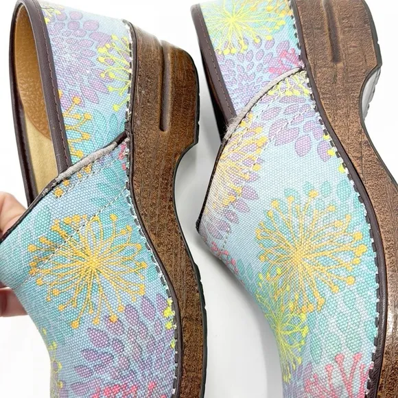 Dansko Vegan Floral Clogs Blue Yellow Purple Floral size 41 US 10.5-11