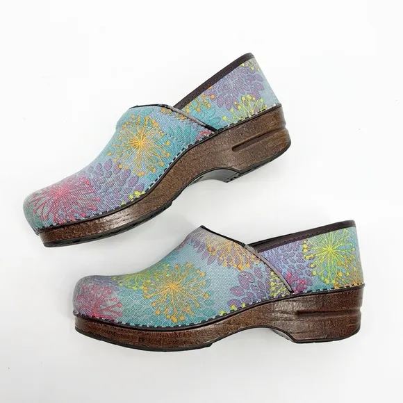 Dansko Vegan Floral Clogs Blue Yellow Purple Floral size 41 US 10.5-11
