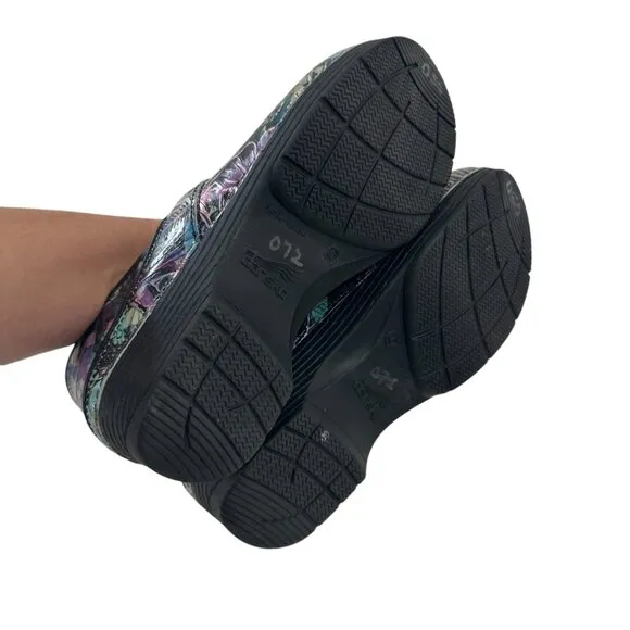 Dansko Women Professional Patent Leather Clogs Multicolor Abstract Print SZ 40