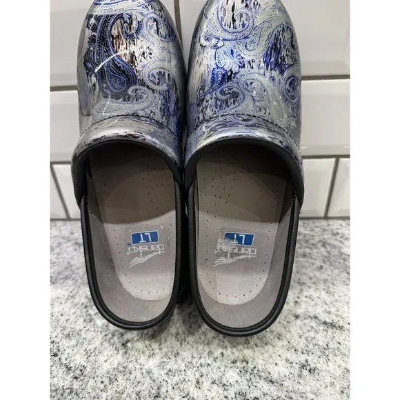 DANSKO | Womens 6 LT Pro Paisley Silver Blue Patent Leather Shoes Nursing Light
