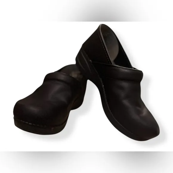 Dansko Women’s XP 2.0 Black Clogs Pull Up Mule Shoes Size 38 Eu 7.5-8 US