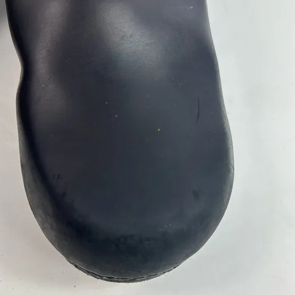 Dansko XP 2.0 Black Leather Women's Clogs