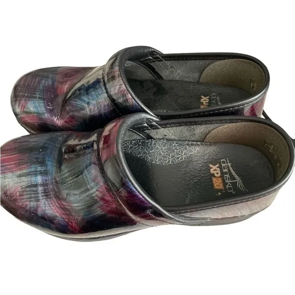 Dansko XP 2.0 Color Sweep Patent Clogs