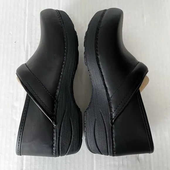 Dansko XP 2.0 Womens Black Leather Comfort Professional Working Clogs 38 Us 7.5