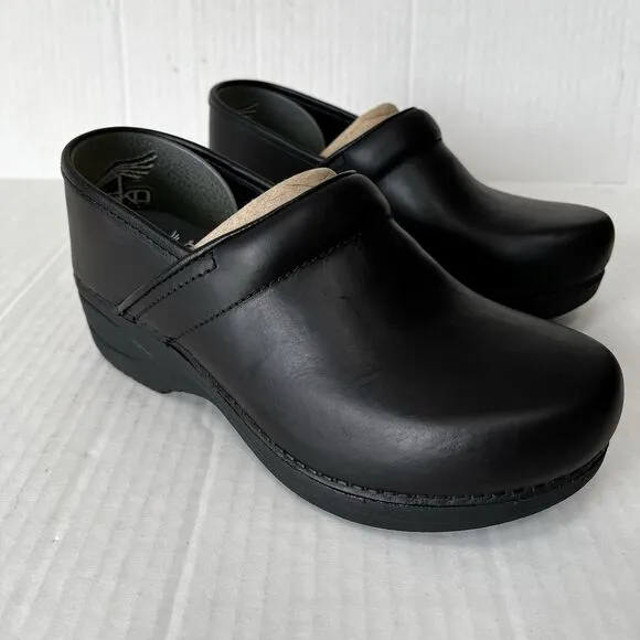 Dansko XP 2.0 Womens Black Leather Comfort Professional Working Clogs 38 Us 7.5
