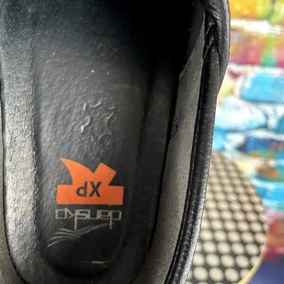 Dansko XP  Black Leather Slip Resistant Comfort Clogs Size 40