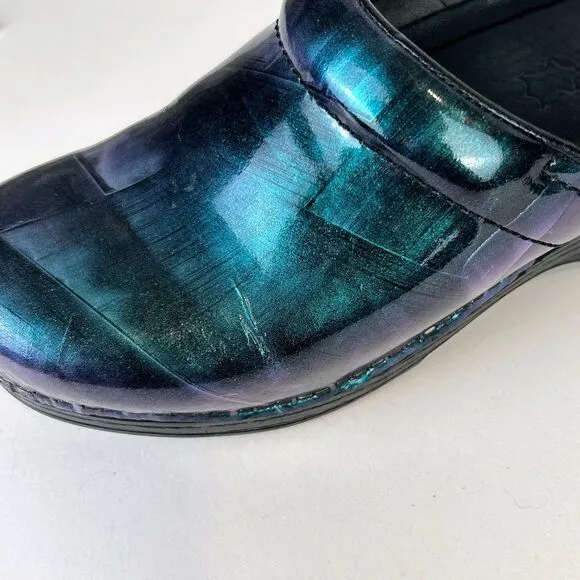 Dansko  XP Iridescent Galaxy Clogs Shoes Teal Blue Purple Comfort Leather 37 6.5
