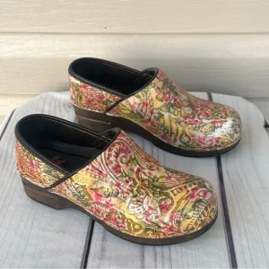 Dansko XP Professional Clogs Floral Multicolor Shoes Women's EU 39 Comfort Nurse