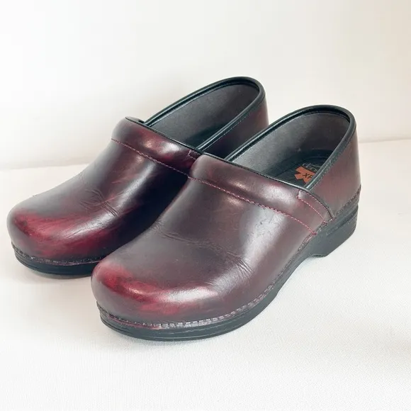 Dansko XP Women’s Burgundy Leather  Comfort Shoes Clogs EU 42/US 11.5-12
