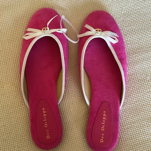 Dee Ocleppo Athens terry-cloth mules,  fuchsia pink, size 10, NWOT Display Pair