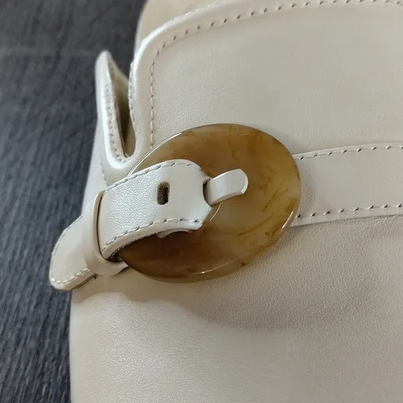 Deltan The Brynn Leather Buckle Mules 6.5. Cream. Slide ons.