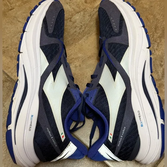 Diadora Mythos‎ Blushield 8 Vortice Running Men Blue Sneakers Athletic Shoes 8.5