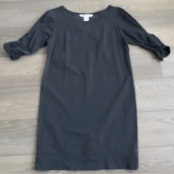 Diane Von Furstenberg - Dark Grey Dress W/ Ruched Short Sleeves Size 12