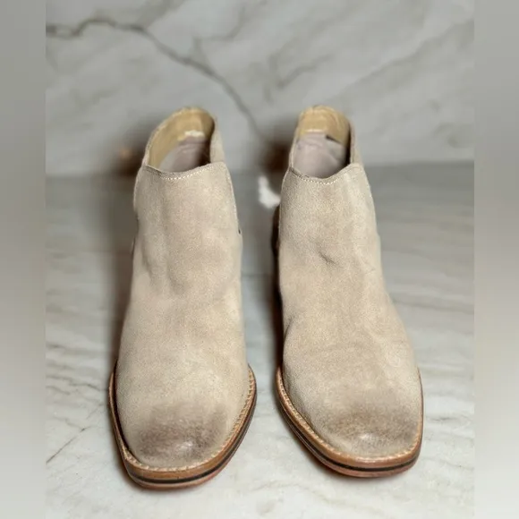 Diba True Caspian Beige Suede Boots New in Box