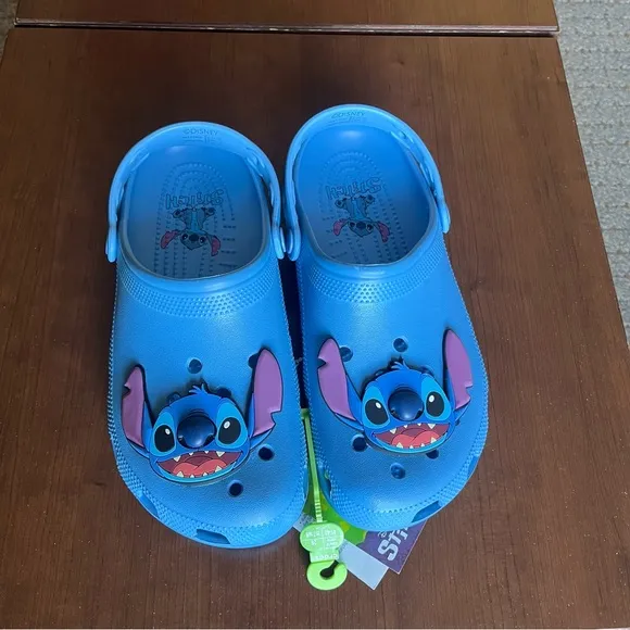 Disney Stitch Classic Clogs NEW with tags Blue Womens 10 Men’s 8 Crocs