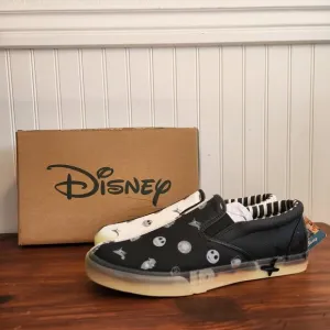 Disney's Nightmare Before Christmas Men's Size 11 Glow in the Dark Shoes New