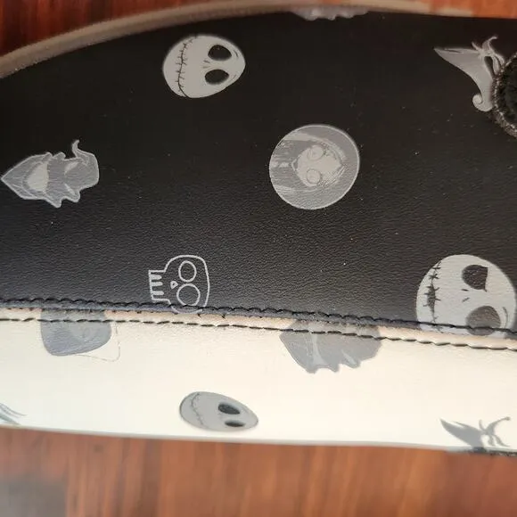 Disney's Nightmare Before Christmas Men's Size 11 Glow in the Dark Shoes New