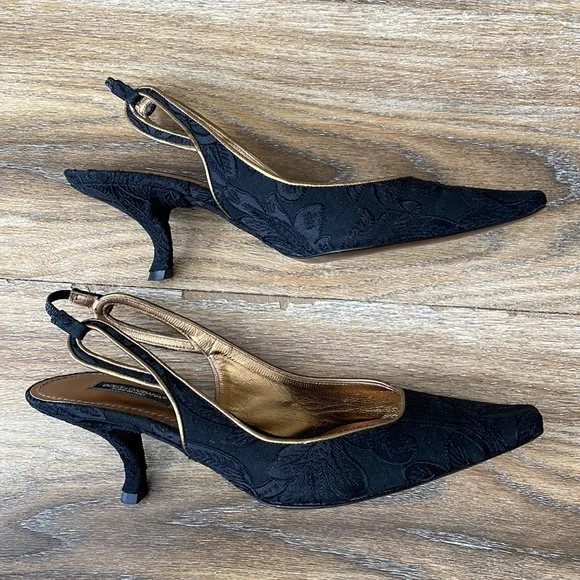 Dolce &amp; Gabbana Vintage Lace Slingback Heels