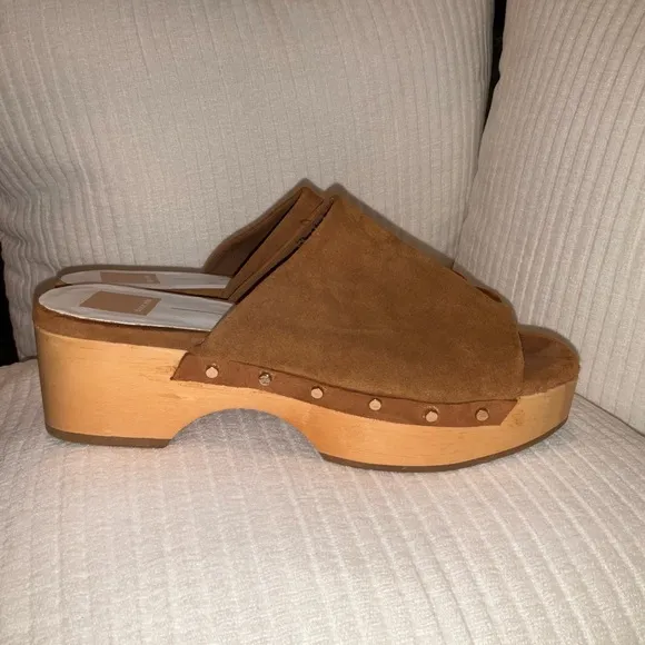 DOLCE VITA Dorado Studded Mule Sandal in Saddle Suede