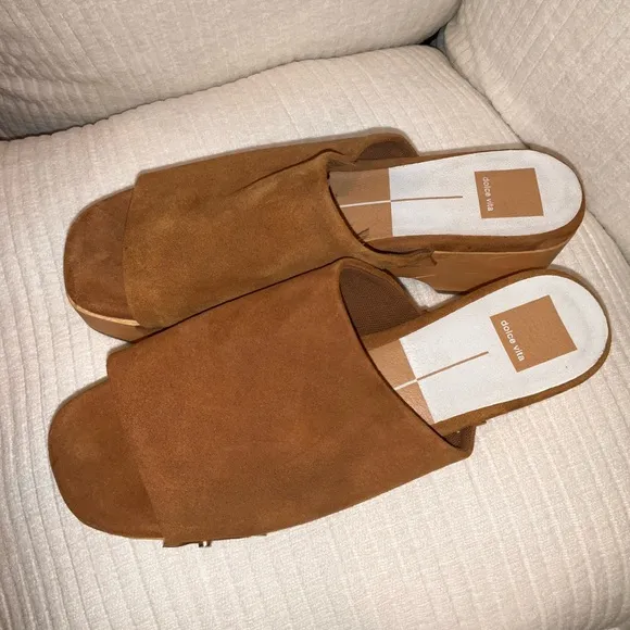 DOLCE VITA Dorado Studded Mule Sandal in Saddle Suede