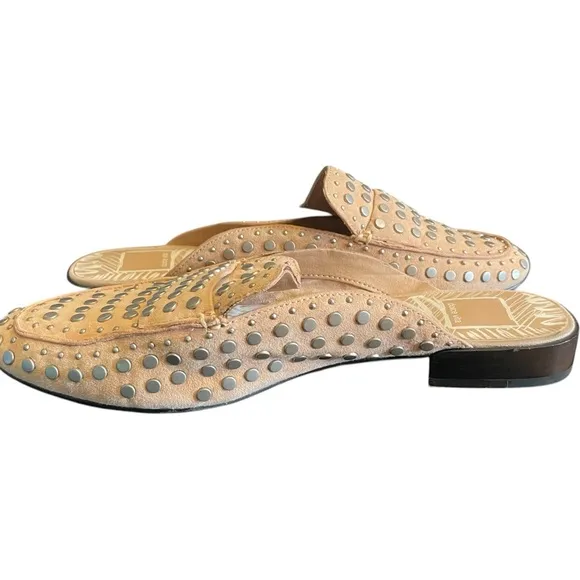 Dolce Vita Maura Studded Leather Slide Tan Blush SlipOn Flats Shoes Mules 7.5