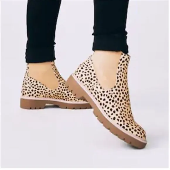 Dolce Vita Pepper 9.5 Leopard Cheetah NIB Animal Print Chelsea Bootie