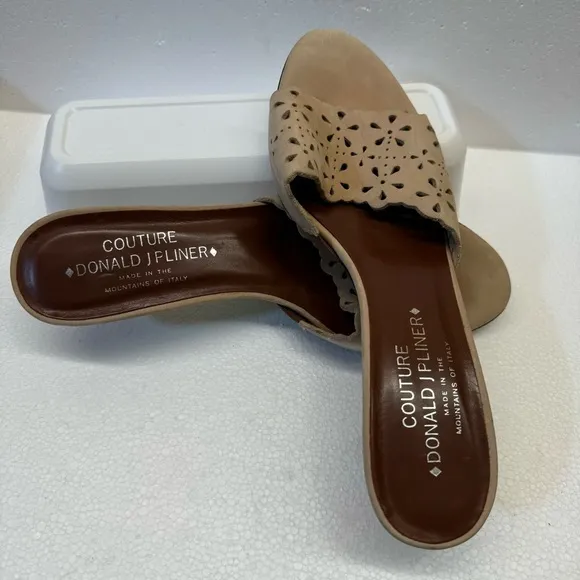Donald J Pliner Couture EUC‎ Open Toe Kitten Heels Made in ltaly Size 9