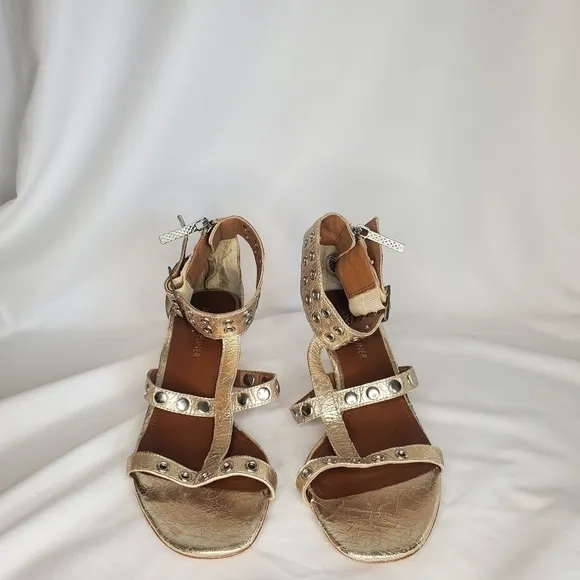 Donald J Pliner NWOT Mali-V2 peep toe Metallic Brush Off Grommet Heels sz 7M