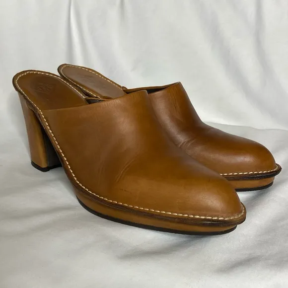Donald J Pliner Tan Mules, Made in Italy
