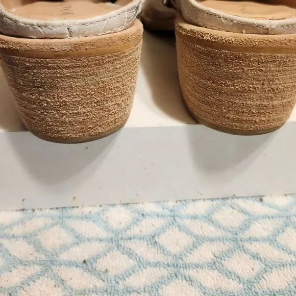 Donald Pliner &quot;Mazzy&quot; Oyster Snakeskin Print Leather Western Mules Sz.8.5 $275