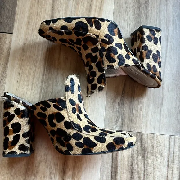 DORATEYMUR Munise Calf Hair Mules In Leopard Print EU 38 (US 8)‎ EUC