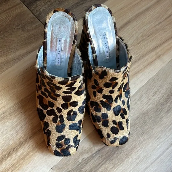 DORATEYMUR Munise Calf Hair Mules In Leopard Print EU 38 (US 8)‎ EUC