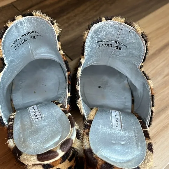 DORATEYMUR Munise Calf Hair Mules In Leopard Print EU 38 (US 8)‎ EUC