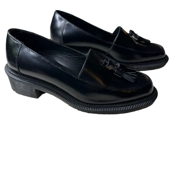 Dr. Doc Martens Favilla Tassel Slip On Loafer. Size 5 FAVILLA WAX SMOOTH