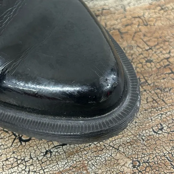 Dr Marten Tanner Leather Oxfords