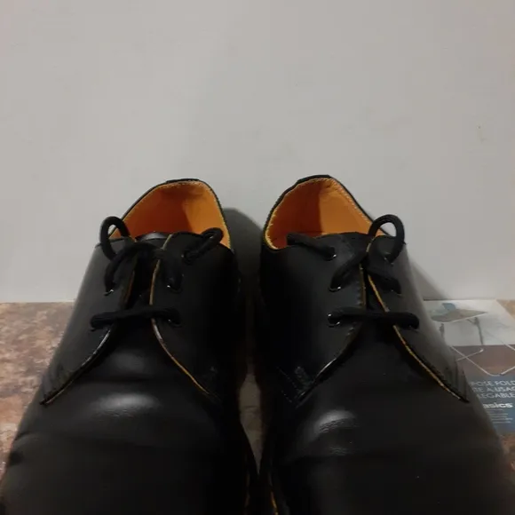 Dr. Martens 1461 3 Eye Leather Oxfords 11838002 BLACK SMOOTH - Men’s Size US 9