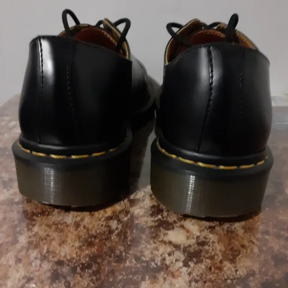 Dr. Martens 1461 3 Eye Leather Oxfords 11838002 BLACK SMOOTH - Men’s Size US 9