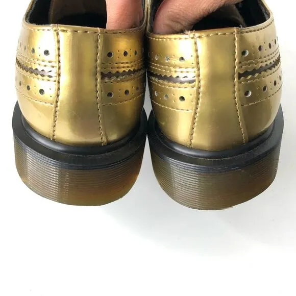 Dr Martens 3989 Gold Patent Leather Brogue Wingtip Oxfords Women’s 5 Shoes