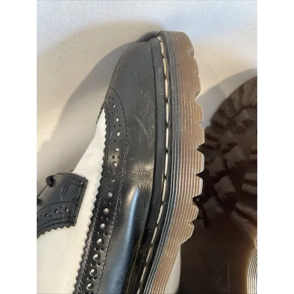 Dr. Martens 3989/59 Bex Wingtip Leather Oxford Brogue Laced Shoes M-8, W-9
