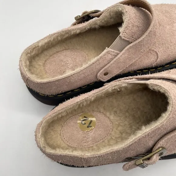 Dr. Martens Isham Mens 12 Beige Taupe Suede Slingback Buckle Mule Clog Shearling