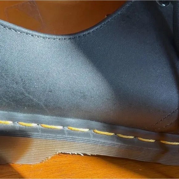 Dr. Martens Original Leather Black Oxfords 12” heel to toe Please Measure