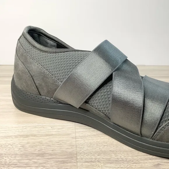 DREW Womens WIDE WIDTH Aster Gray Sneaker Shoe Adjustable Comfort NEW