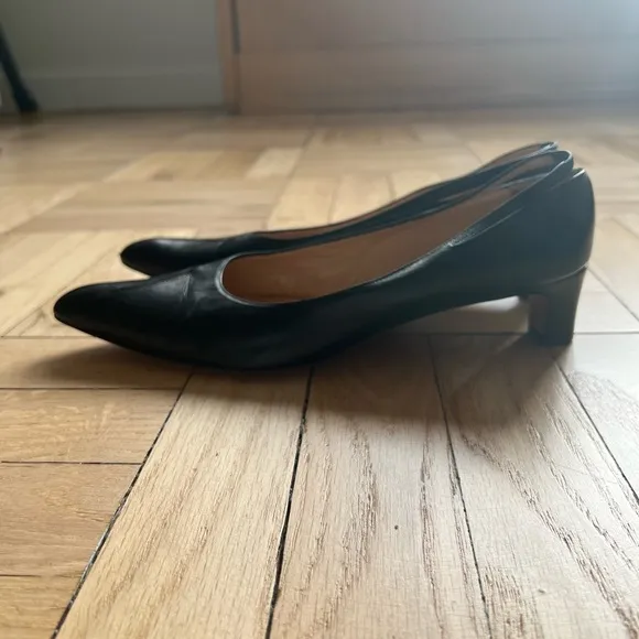 Dries Van Noten black kitten heels. Size 7.5. 1.75” heel. Made in Italy.